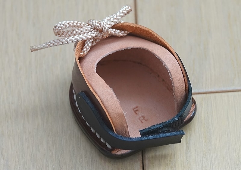 あいぼうスニーカー内側後方